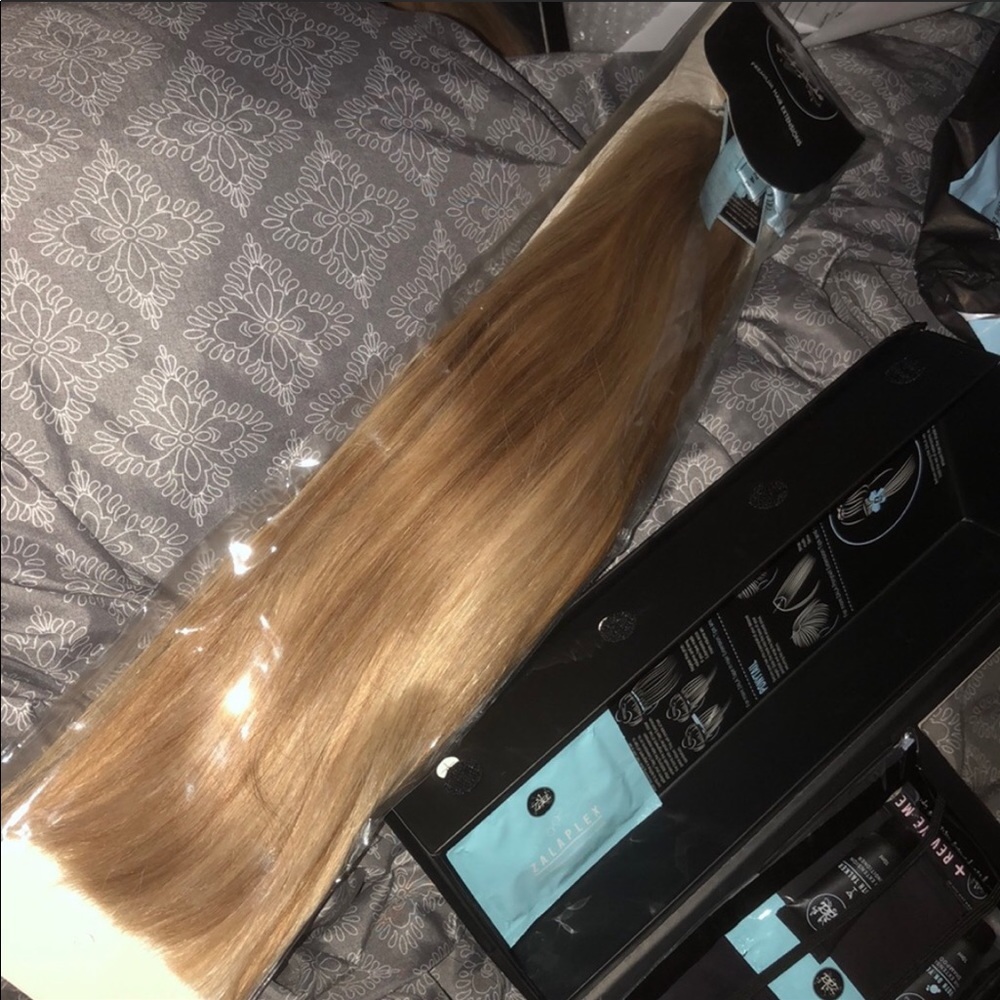 Zala Seamless 20in Clip Hair Extensions